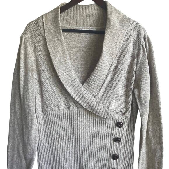 Cato Sweater Women 18/20 Oatmeal Surplice Neck Decorative Buttons Office Minimal - Picture 9 of 14